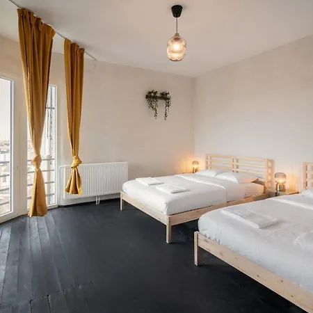 Charming And Spacious Center